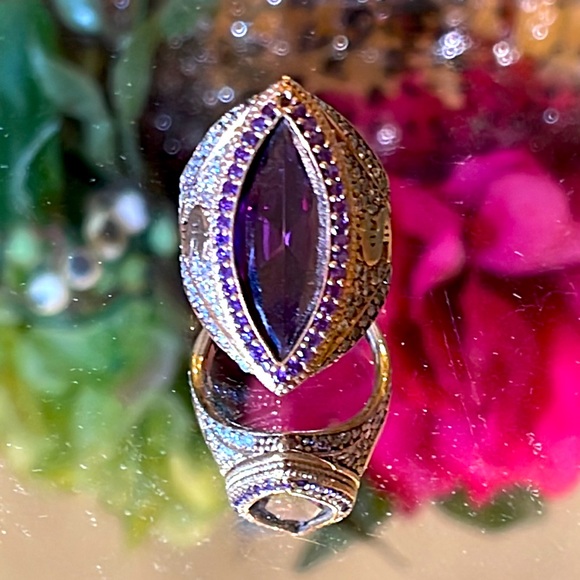 Amethyst & White Topaz Money Ring - Picture 3 of 5